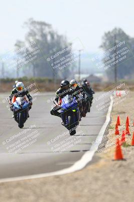 media/Sep-20-2025-TrackDaz (Sat) [[27f0cde673]]/B Group/220pm (Turn 9)/